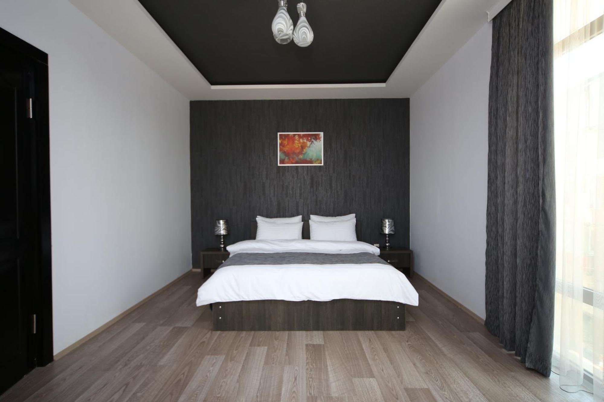 Continental Hotel Кутаїсі Номер фото